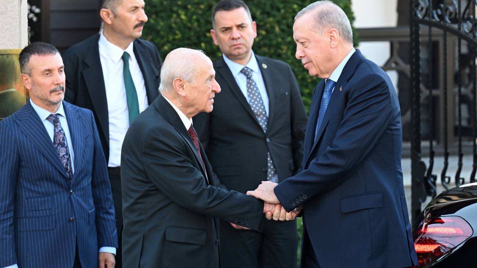Erdoğan ile Bahçeli görüşmesi sonrası kulislerde “açılım gerilimi yaşanıyor” yorumları