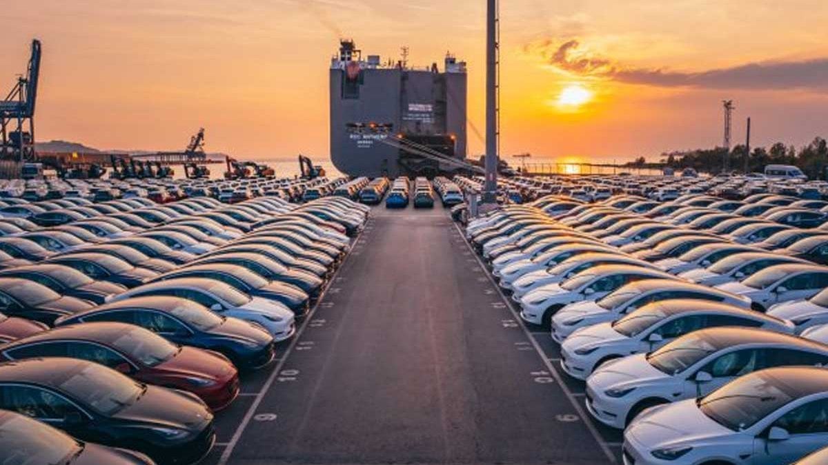 ithal otomobillere yuzde 30a varan yeni vergi FFxVfbZA