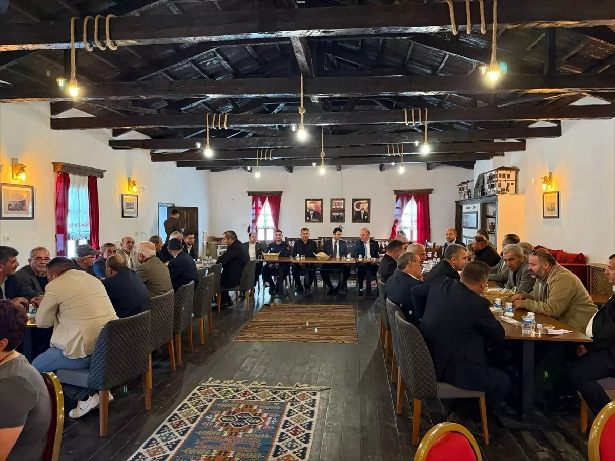 osmanelide muhtarlar gunu toreni tvCqQUAy.jpg