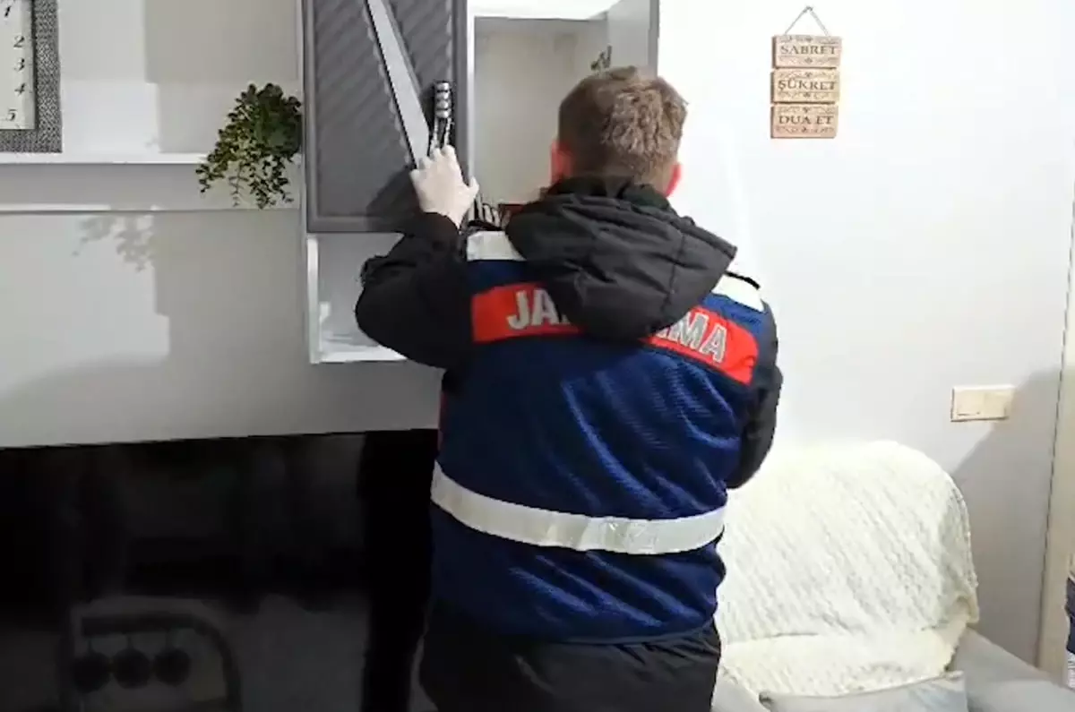 4 İlde Nitelikli Hırsızlık Operasyonu