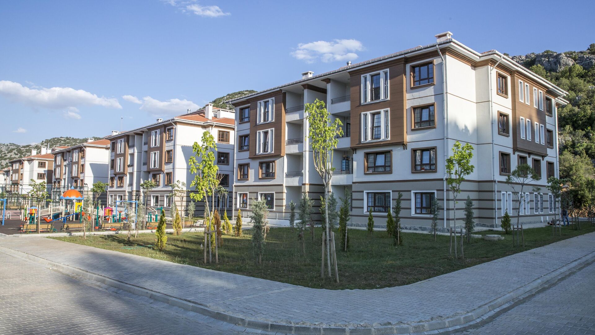 500 bin konutun yapılacağı ilçeler belli oldu: Konut sayıları ve ilçelere göre dağılım açıklandı