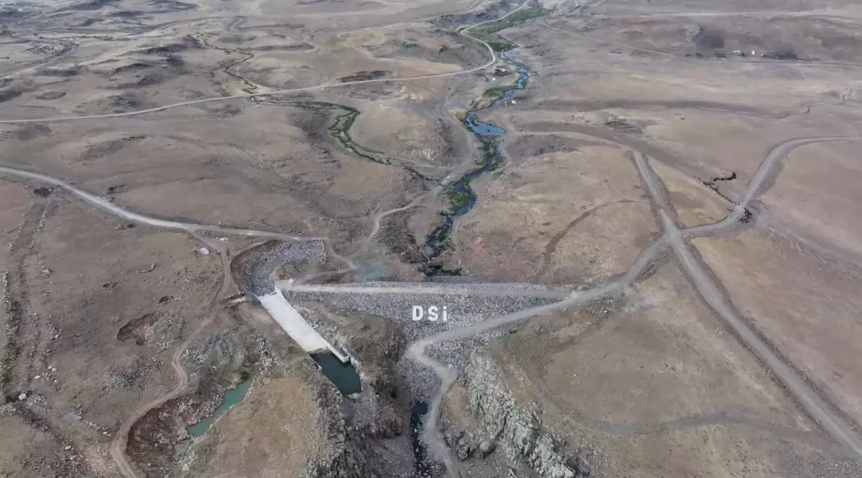 Ağrı’da Derecek Barajı’nda Su Tutma İşlemi Tamamlandı