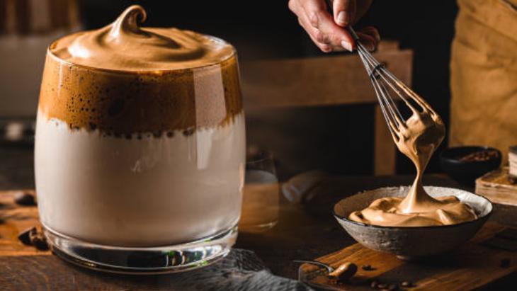 cirpilmis kahvenin sirri suda 5 dakika dondurucuda 1 ay her zaman taze K5JZSxLv.jpg