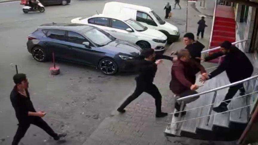 ‘Muslukları neden açık bıraktın’ kavgasında kan aktı! Sabıkalı baba oğullarıyla dehşet saçtı