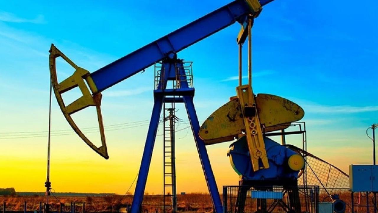 Brent petrolün varili 62,12 dolardan işlem görüyor