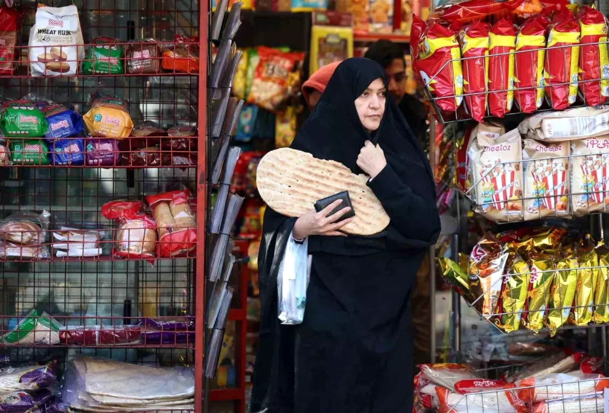 İran Cumhurbaşkanı Pezeşkiyan’dan protestolara yönelik ilk açıklama: “Protestocuların talepleri dinlenecek”