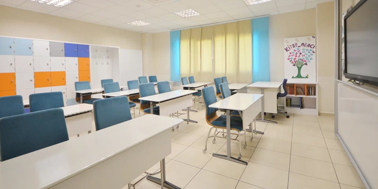 Mehmet Şimşek duyurdu: Okul ücretlerine düzenleme geliyor