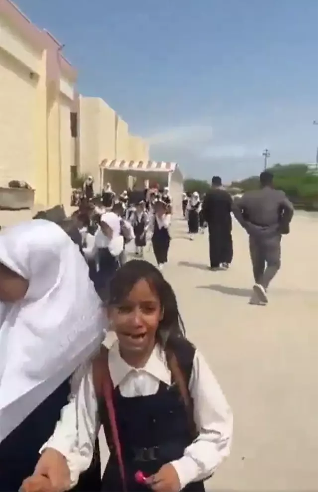 Savaşın 25. Gününde Çocukların Korku Dolu Anları: Okulda Dehşet