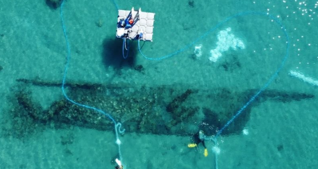 denizin-dibinden-tam-134-tane-cikti-en-eskisi-2500-yildir-sularin-icinde-QxAnChp9