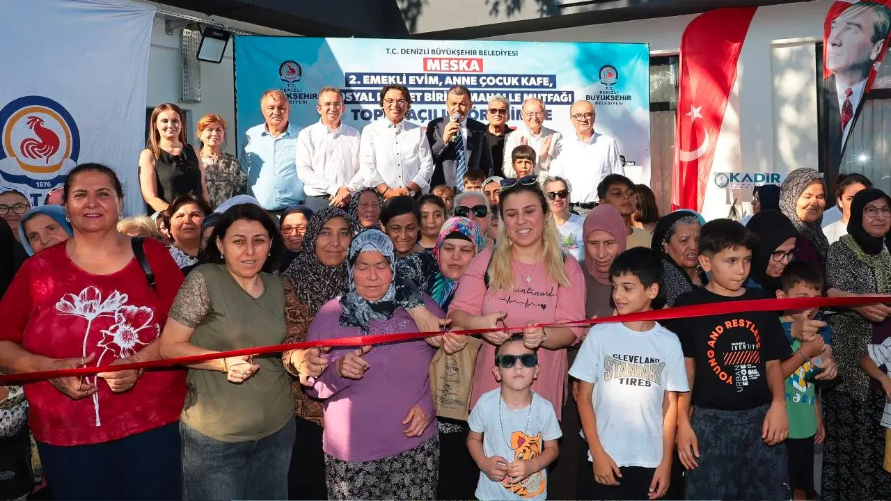 Baskan cavusoglu karanligi aydinliga riski huzura donusturduk qXaCSSGc