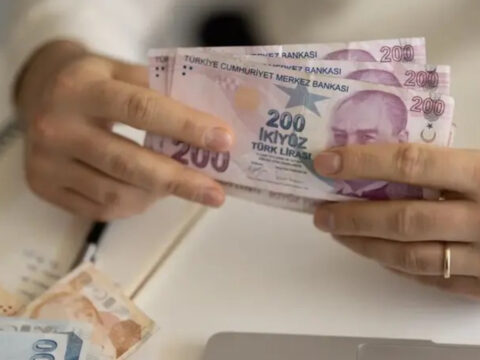 Hem eski esle yasayip hem olen esin maasini aldigi ortaya cikti sgk yuz binlerce p5NY5Ypr